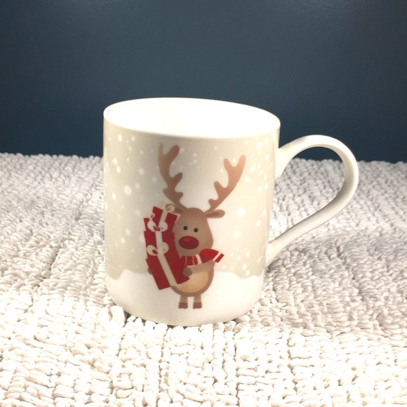 Three sweet winter holiday Christmas mugs with Reindeer and Snowman - Picture 2 of 8